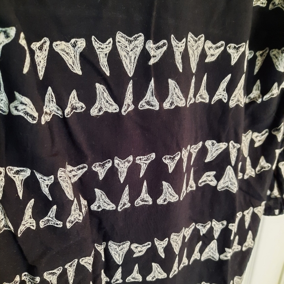 RVCA Hooded Shark Tooth Top, Size Small, Black + White - Picture 8 of 10